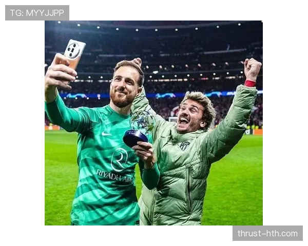 奥布拉克扑点球能力领跑欧洲门将，展现顶级守门实力