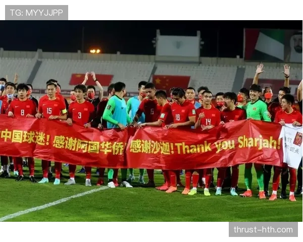 足球赛事新阶段抽签结果出炉，强强对话引爆球迷期待