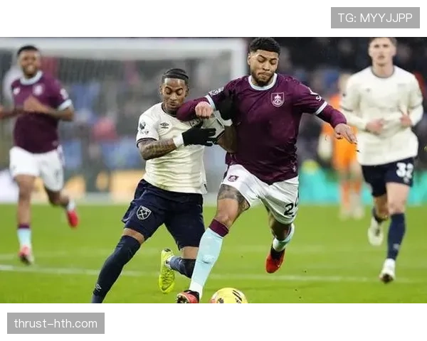 英超赛场风云：近期多队状态回暖，争冠与保级格局持续提升