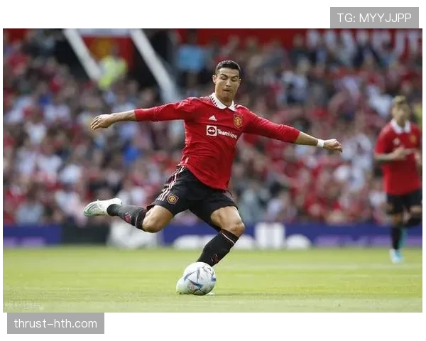 曼联关键战能力不足,对赛季走势及竞争格局形成制约 曼联关键战能力不足,对赛季走势及竞争格局形成制约